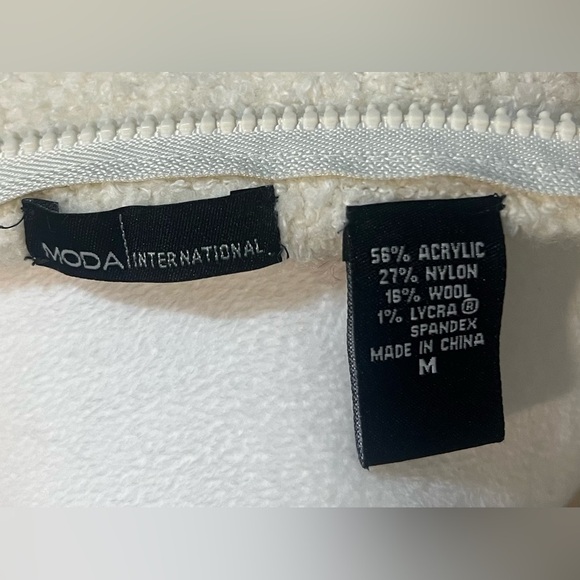 Vintage Moda International, Zipper Neck, Acrylic Seeater - Picture 4 of 5